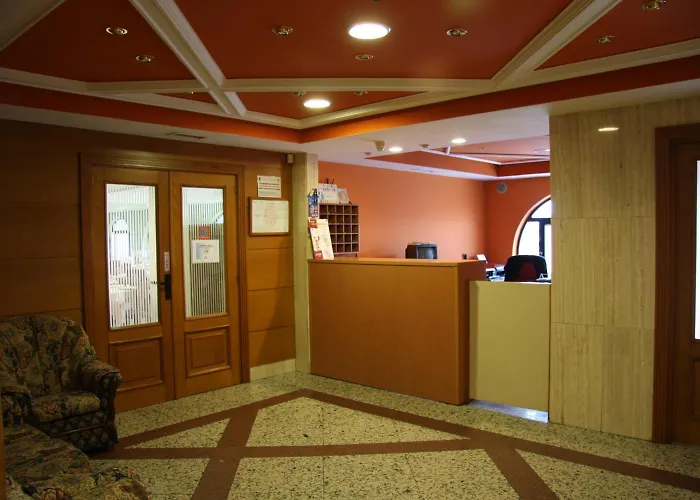 Отель Alameda 2*